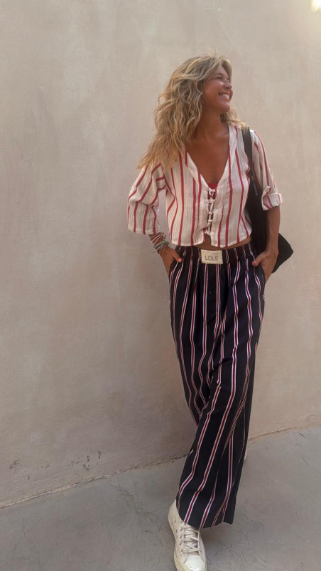 Anais, Negro Pantalón