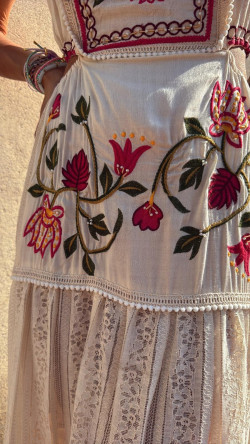 SAVITRI vestido largo