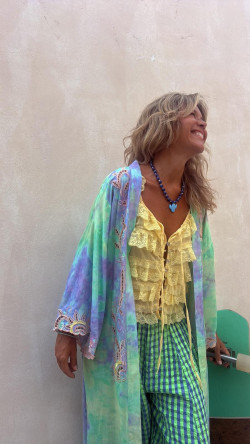 TRATIN , Agua Caftan