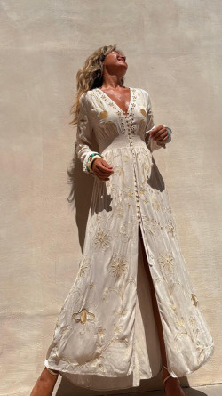 CONSUELO, vestido bordado crudo.