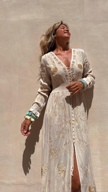 CONSUELO, vestido bordado crudo.