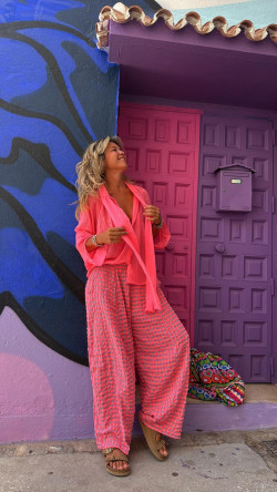 PEONIA blusa rosa fluor