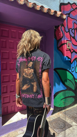 SADE, Negro Camiseta