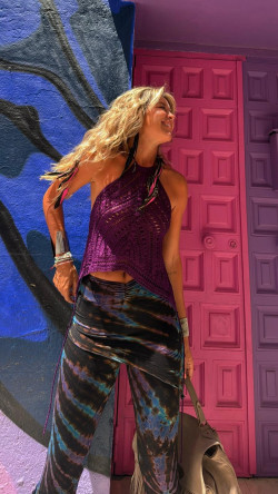 CALOS morado, top crochet