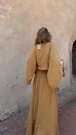 NINA  mostaza, blusa