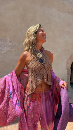 CALOS  camel, top crochet