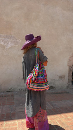 ANANYA, Bolso baggy estampado corazones