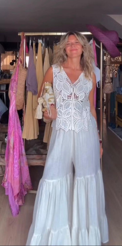 TUTI hueso, pantalón volante