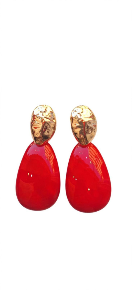 CAMIL, Rojo pendientes