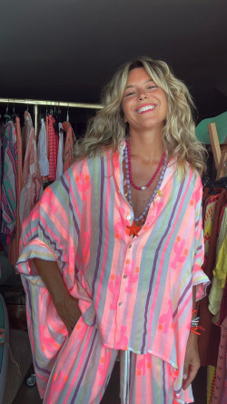 PALS, Blanco Camisa