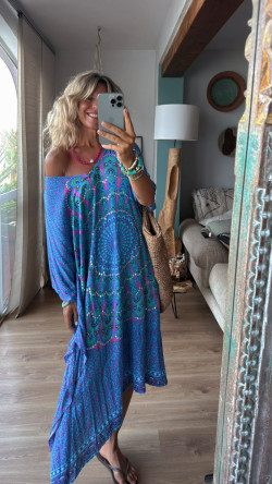 KOKO Azul, caftán cerrado