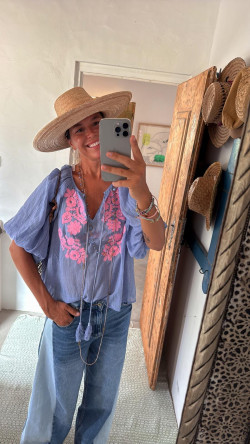 ORGIBA , Azul blusa bordada