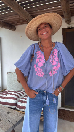 ORGIBA , Azul blusa bordada