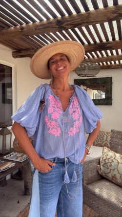 ORGIBA , Azul blusa bordada