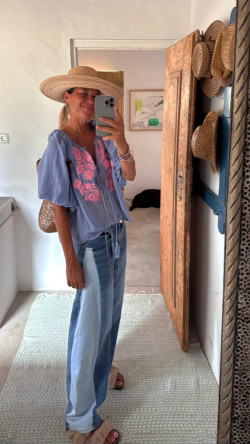ORGIBA , Azul blusa bordada
