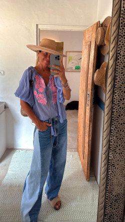 ORGIBA , Azul blusa bordada