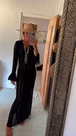 ROMANTIC , vestido encaje negro