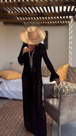 ROMANTIC , vestido encaje negro