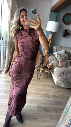 Avalon, vestido elástico con relieve terciopelo. PREVENTA