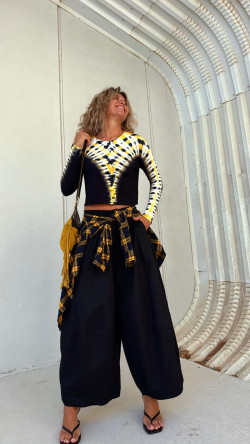 ROMINA, pantalón negro ancho