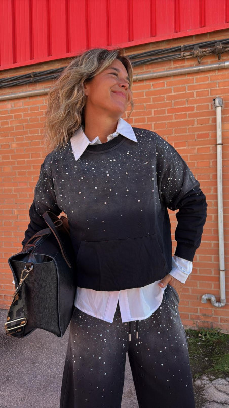 UMA, Negro Lavado Sudadera