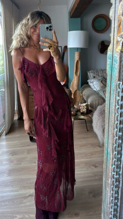 Octubre, vestido pedrería elastico