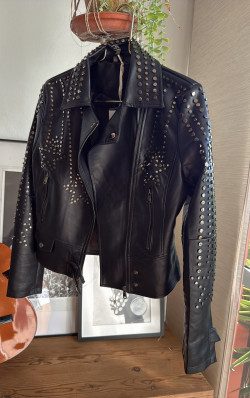 CHILCHES, Negro Chaqueta Biker