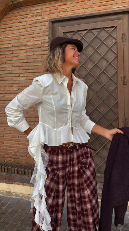 REILA blusa, blanca