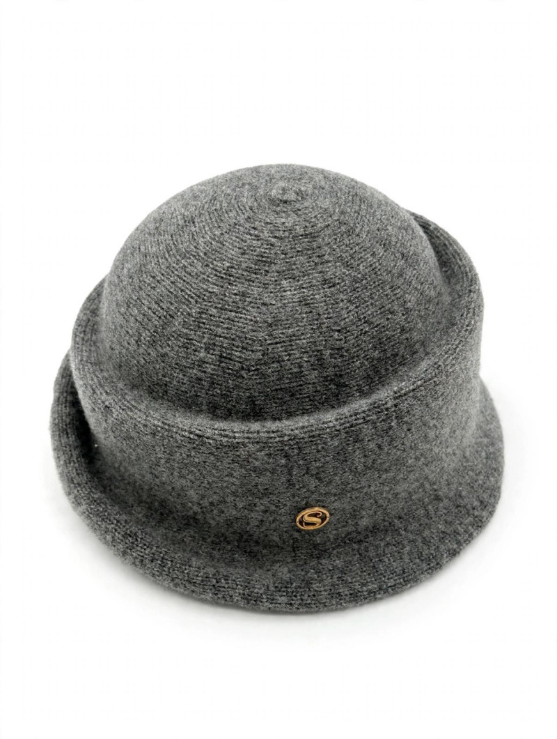 BRIGGITE, Gris Sombrero