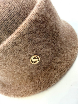 BRIGGITE, Taupe Sombrero