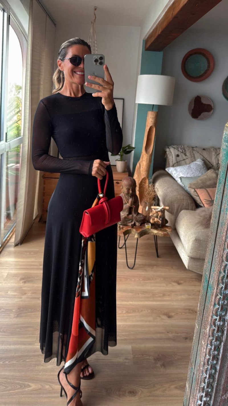 ODRI negro, vestido largo