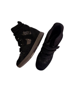 JARIS, Negro Zapatilla Cuña